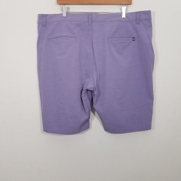 Travis Mathew Shorts Size 42 - Picture 3 of 4